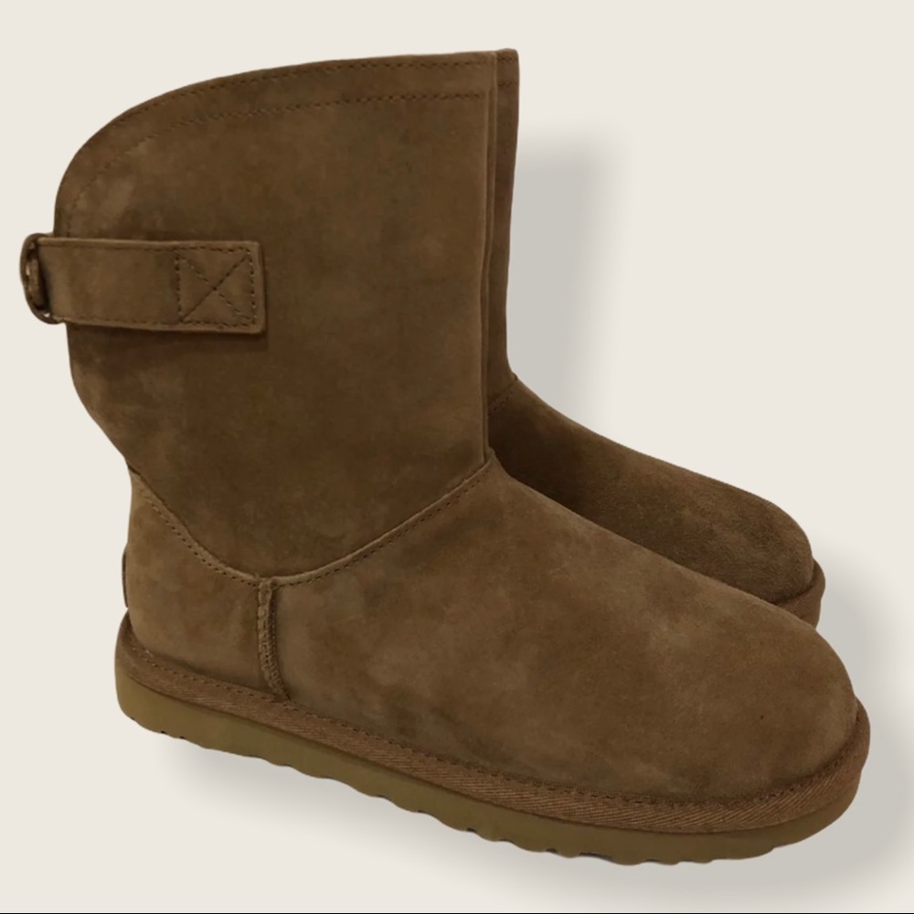 UGG Remora Water Resistant Booties Size 5